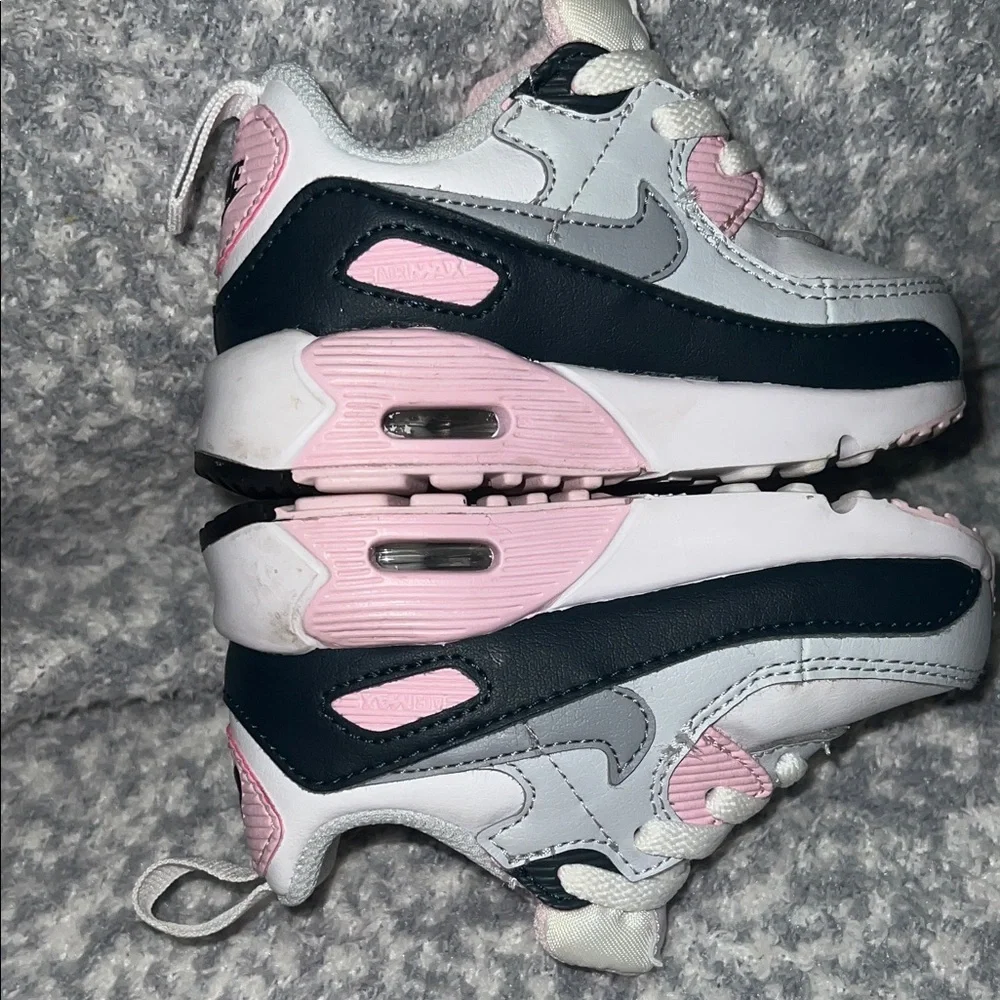 KIDS' TODDLER NIKE AIR MAX 90 EASYON CASUAL SHOES ( size 4.5)